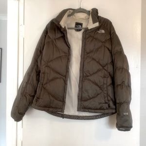 North face  Puffy Jacked Large
